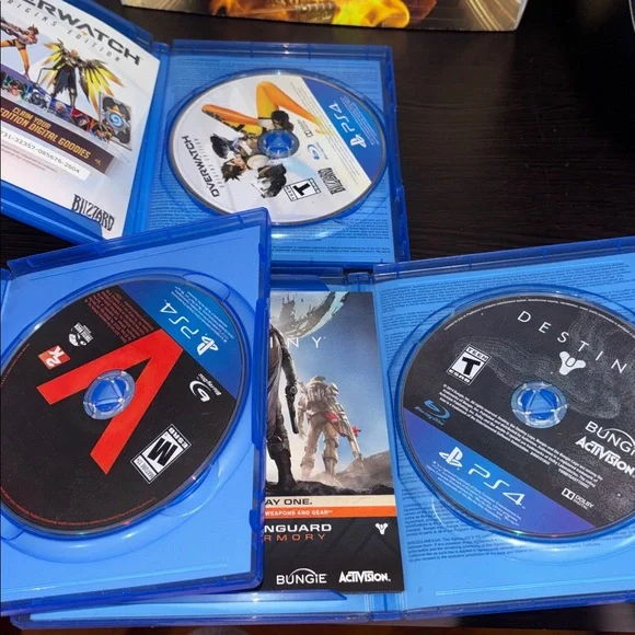 PS4 Game video Bundle – Overwatch + Destiny + Evolve - Picture 3 of 4